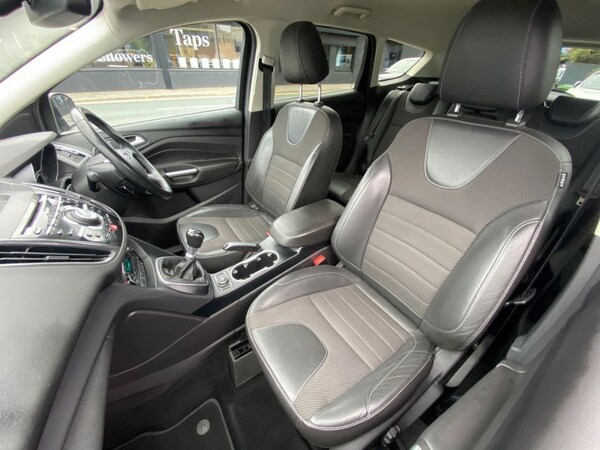 Used Ford Kuga 2015 for sale - 76279620: Photo 29