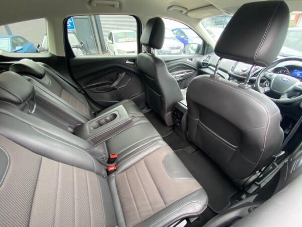 Used Ford Kuga 2015 for sale - 76279620: Photo 31