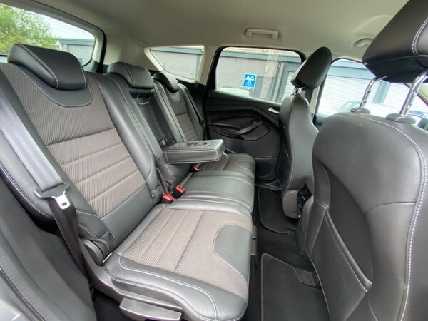 Used Ford Kuga 2015 for sale - 76279620: Photo 32