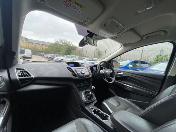 Used Ford Kuga 2015 for sale - 76279620: Photo 33