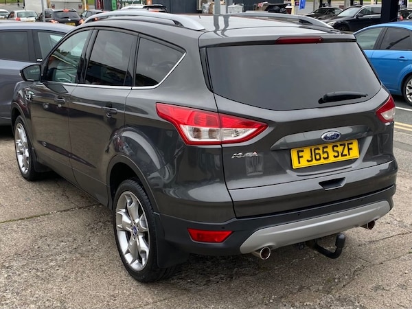 Used Ford Kuga 2015 for sale - 76279620: Photo 9