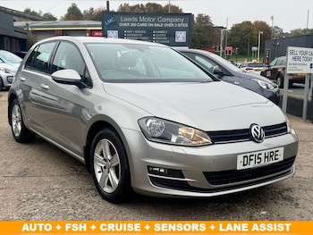 Volkswagen - Golf