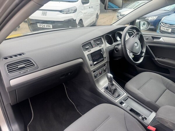 Used Volkswagen Golf 2015 for sale - 76266828: Photo 47