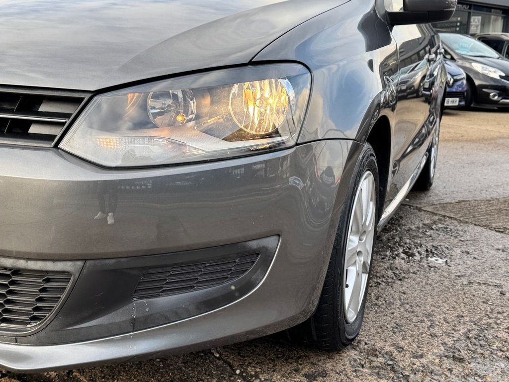 Used Volkswagen Polo 2011 for sale - 76848365: Photo 12