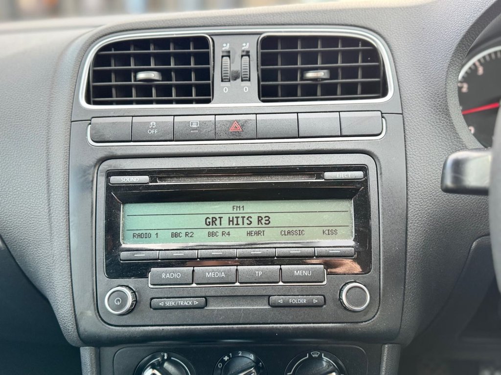 Used Volkswagen Polo 2011 for sale - 76848365: Photo 23