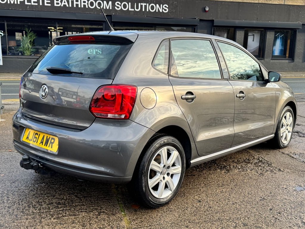 Used Volkswagen Polo 2011 for sale - 76848365: Photo 5