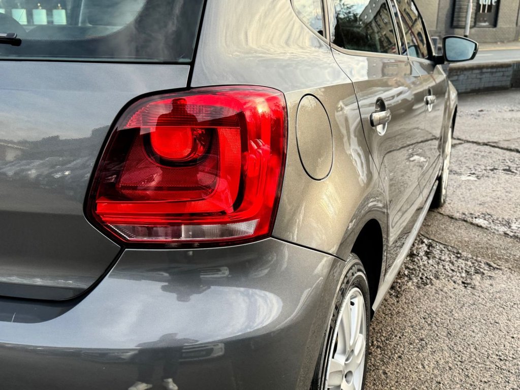 Used Volkswagen Polo 2011 for sale - 76848365: Photo 6