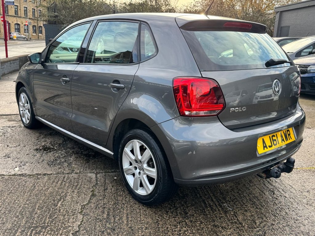 Used Volkswagen Polo 2011 for sale - 76848365: Photo 9