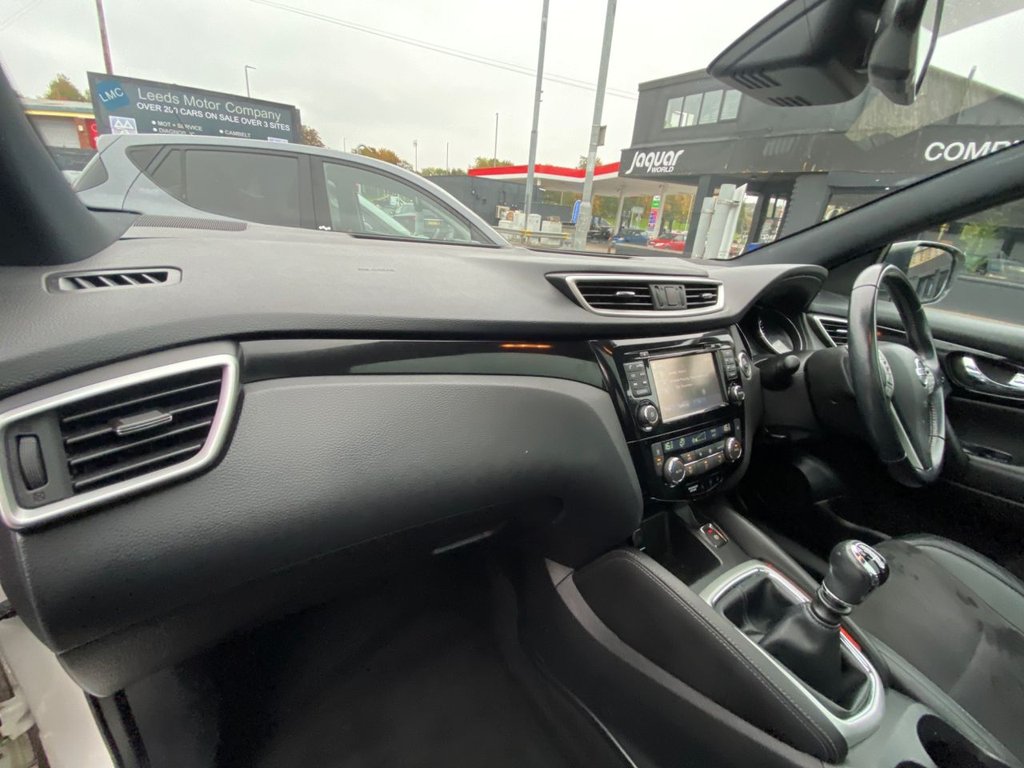 Used Nissan Qashqai 2017 for sale - 76267203: Photo 24