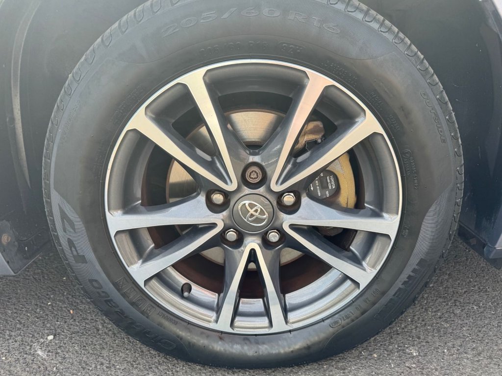 Used Toyota Verso 2013 for sale - 76685891: Photo 12