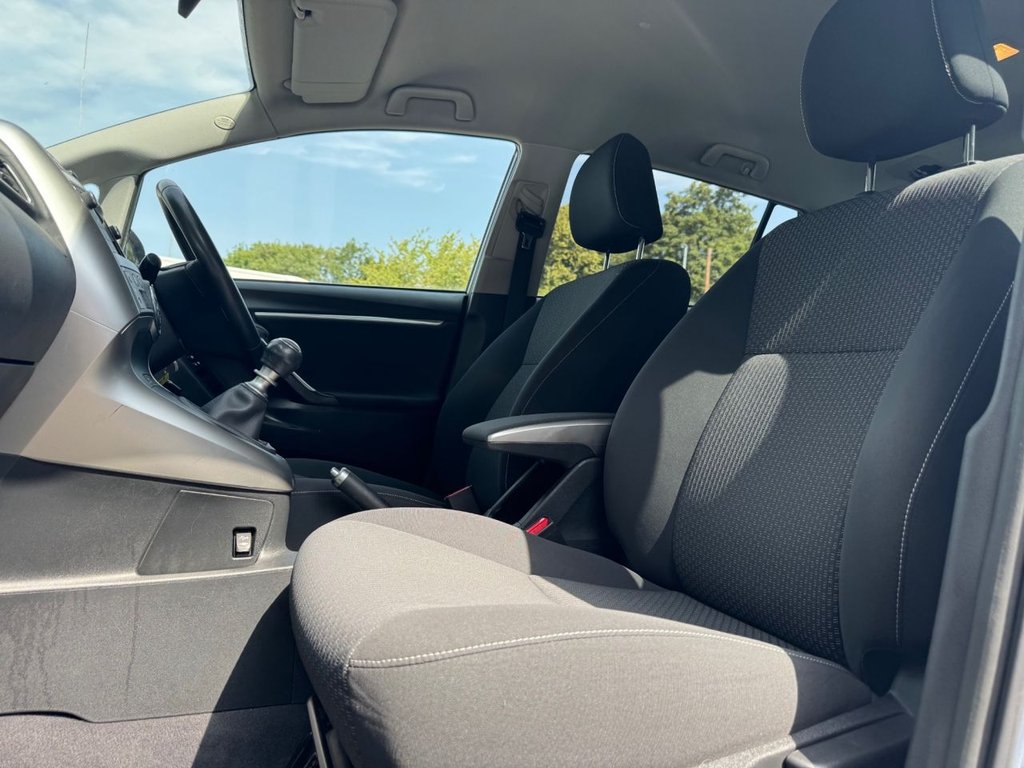 Used Toyota Verso 2013 for sale - 76685891: Photo 13