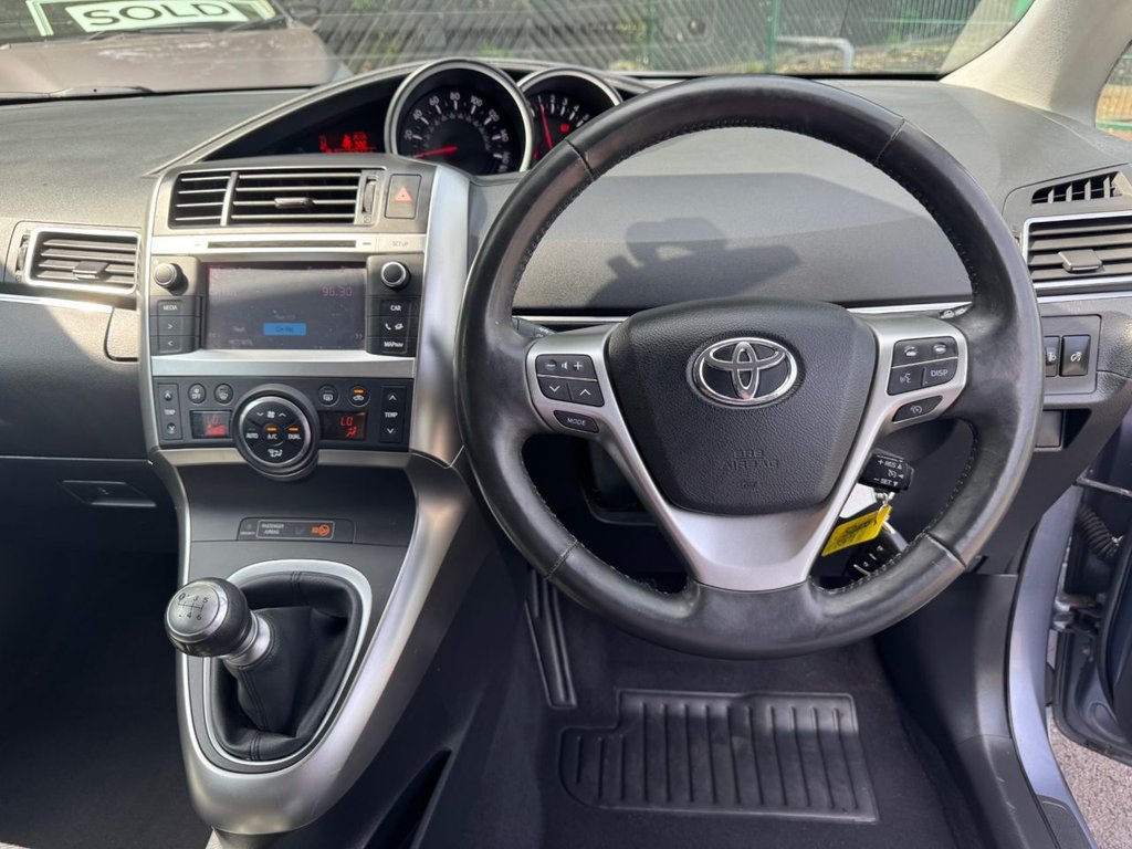 Used Toyota Verso 2013 for sale - 76685891: Photo 34