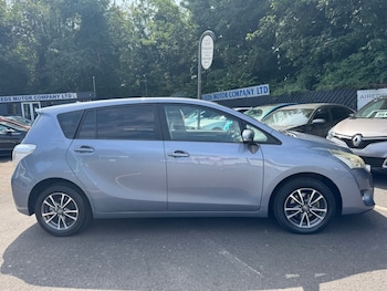 Used Toyota Verso 2013 for sale - 76685891: Photo