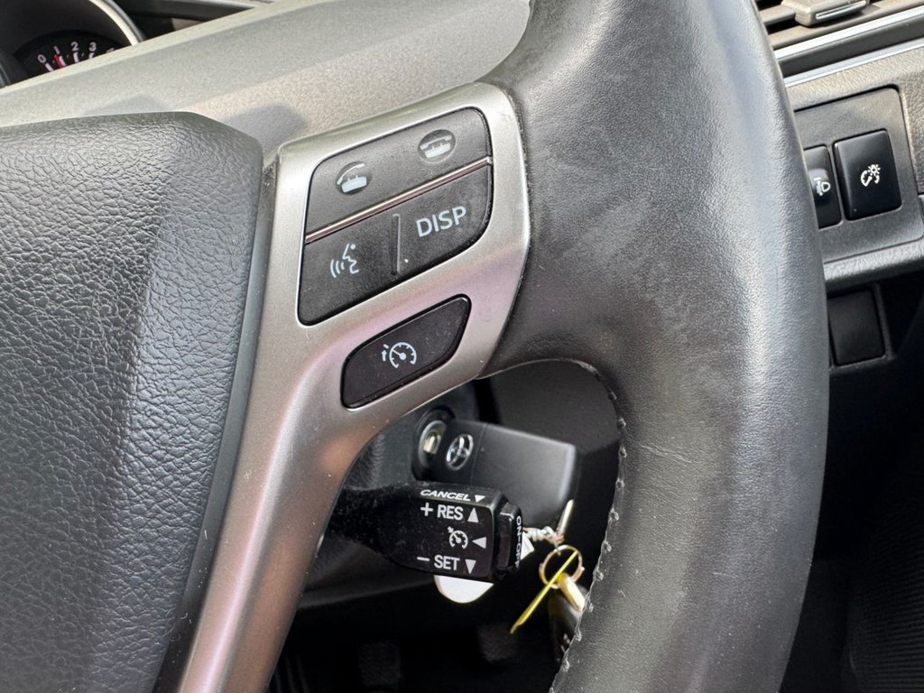 Used Toyota Verso 2013 for sale - 76685891: Photo 41