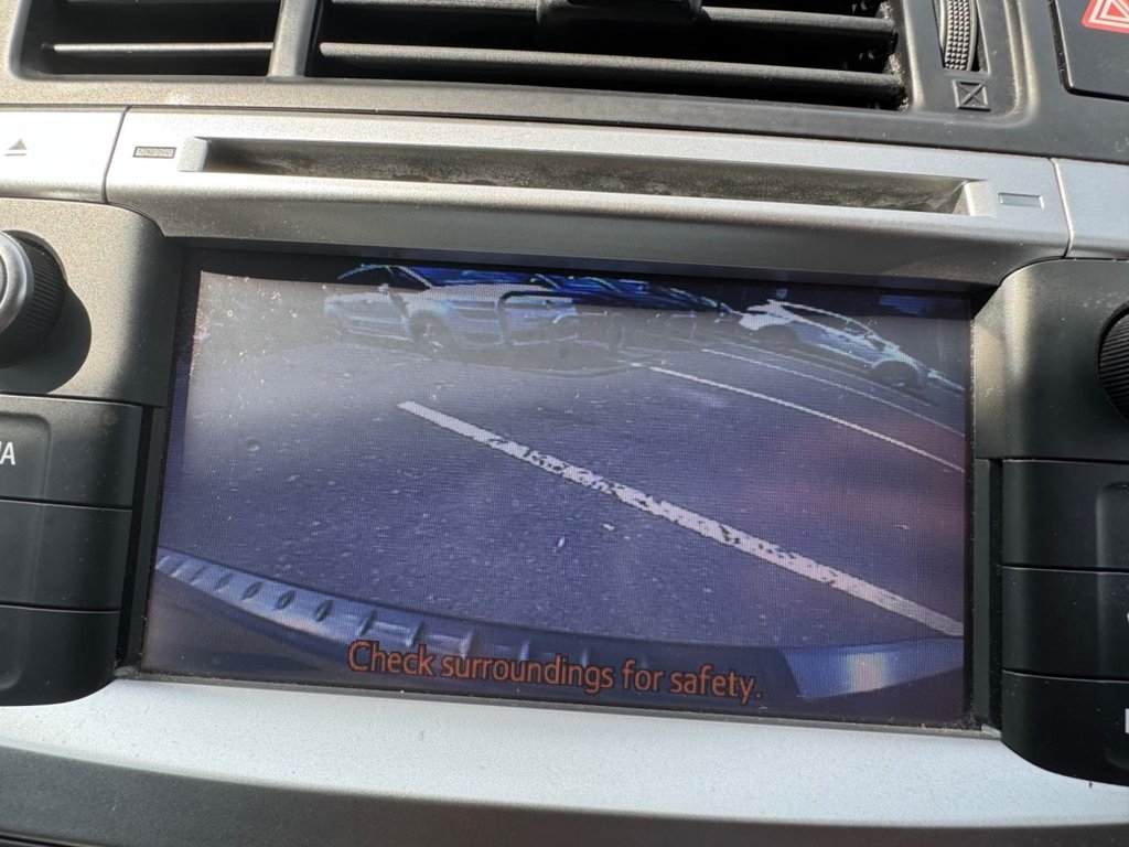 Used Toyota Verso 2013 for sale - 76685891: Photo 45