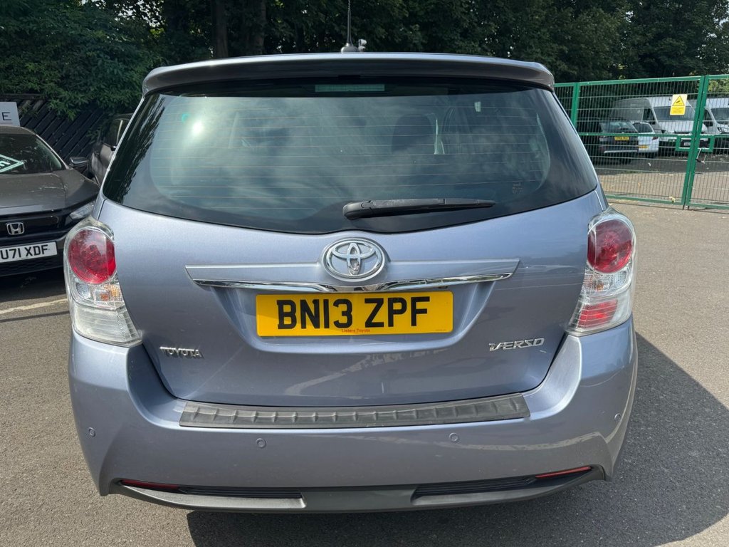 Used Toyota Verso 2013 for sale - 76685891: Photo 5