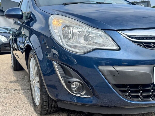 Used Vauxhall Corsa 2011 for sale - 75346697: Photo 3