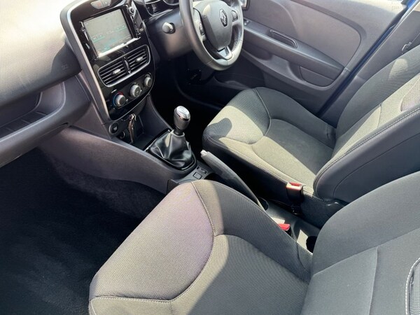 Used Renault Clio 2019 for sale - 75559872: Photo 44