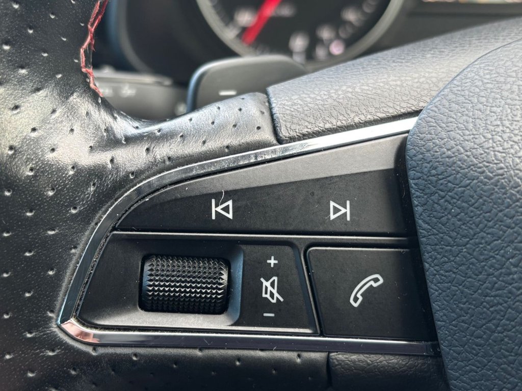 Used SEAT Leon 2018 for sale - 76642387: Photo 43