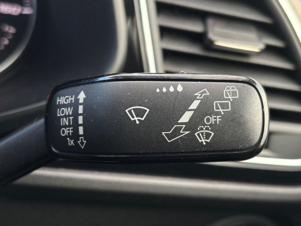 Used SEAT Leon 2018 for sale - 76642387: Photo 46