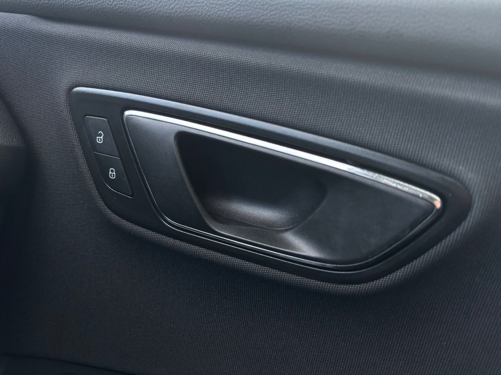 Used SEAT Leon 2018 for sale - 76642387: Photo 48