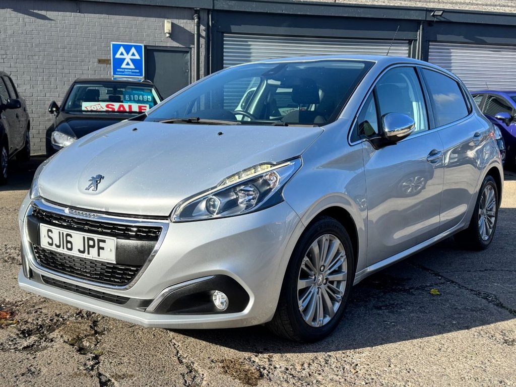 Used Peugeot 208 2016 for sale - 76395982: Photo 11