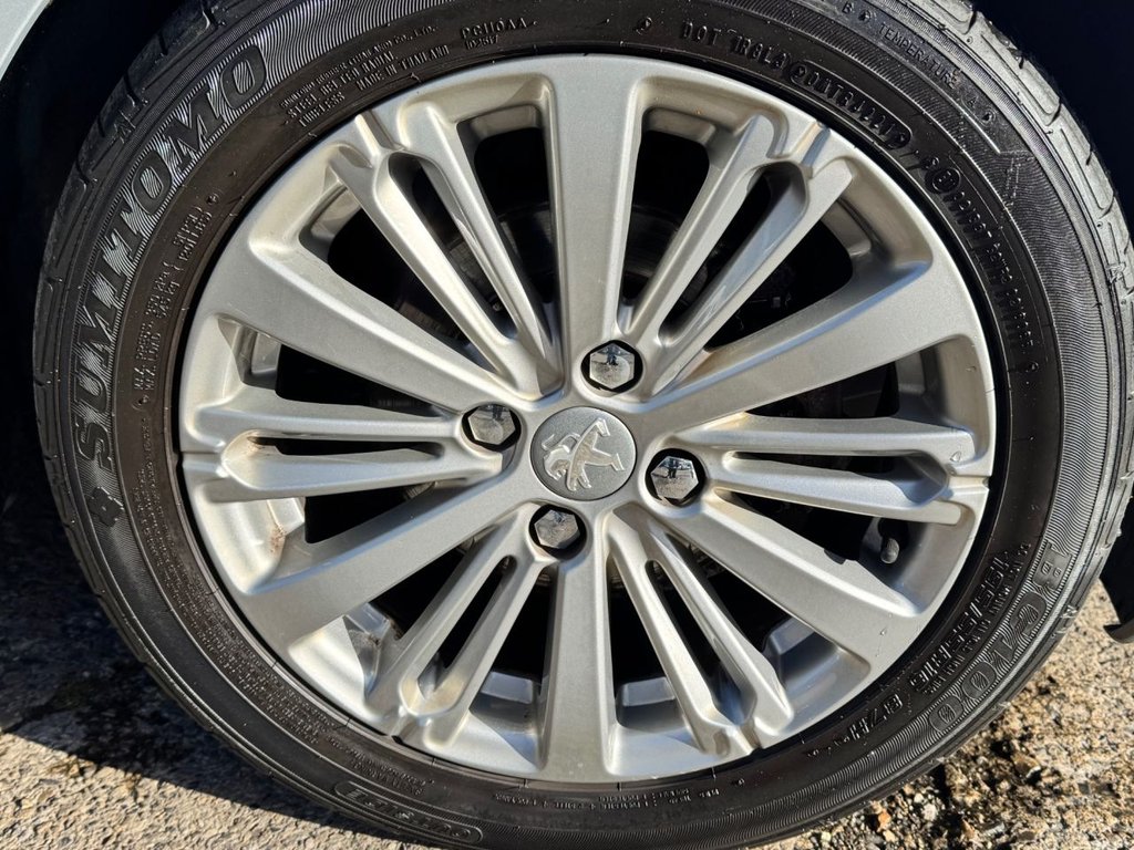 Used Peugeot 208 2016 for sale - 76395982: Photo 18