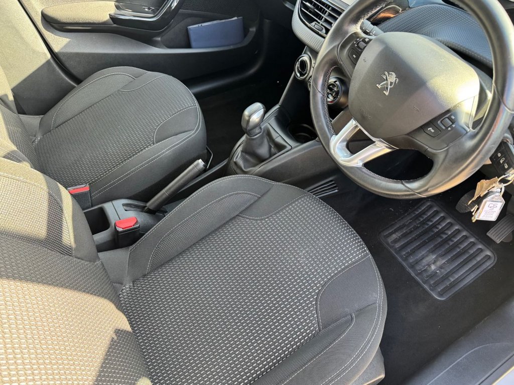 Used Peugeot 208 2016 for sale - 76395982: Photo 34