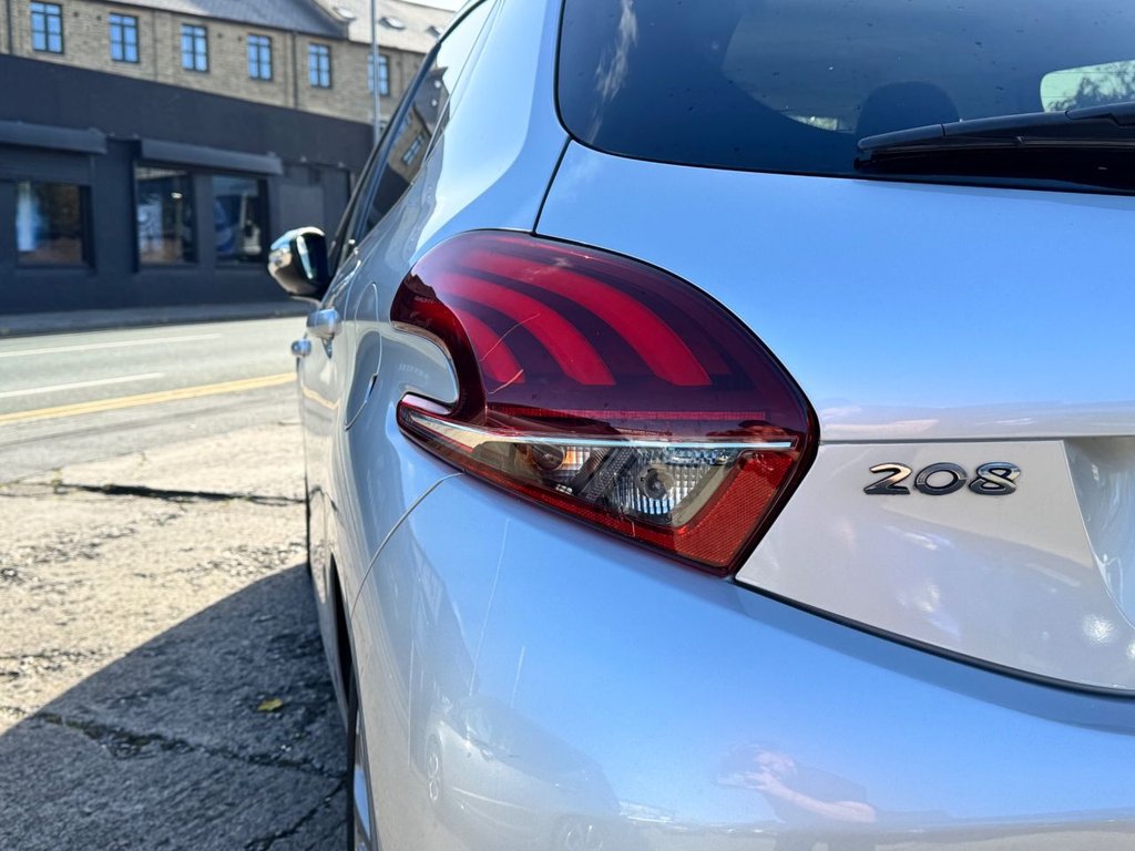 Used Peugeot 208 2016 for sale - 76395982: Photo 6