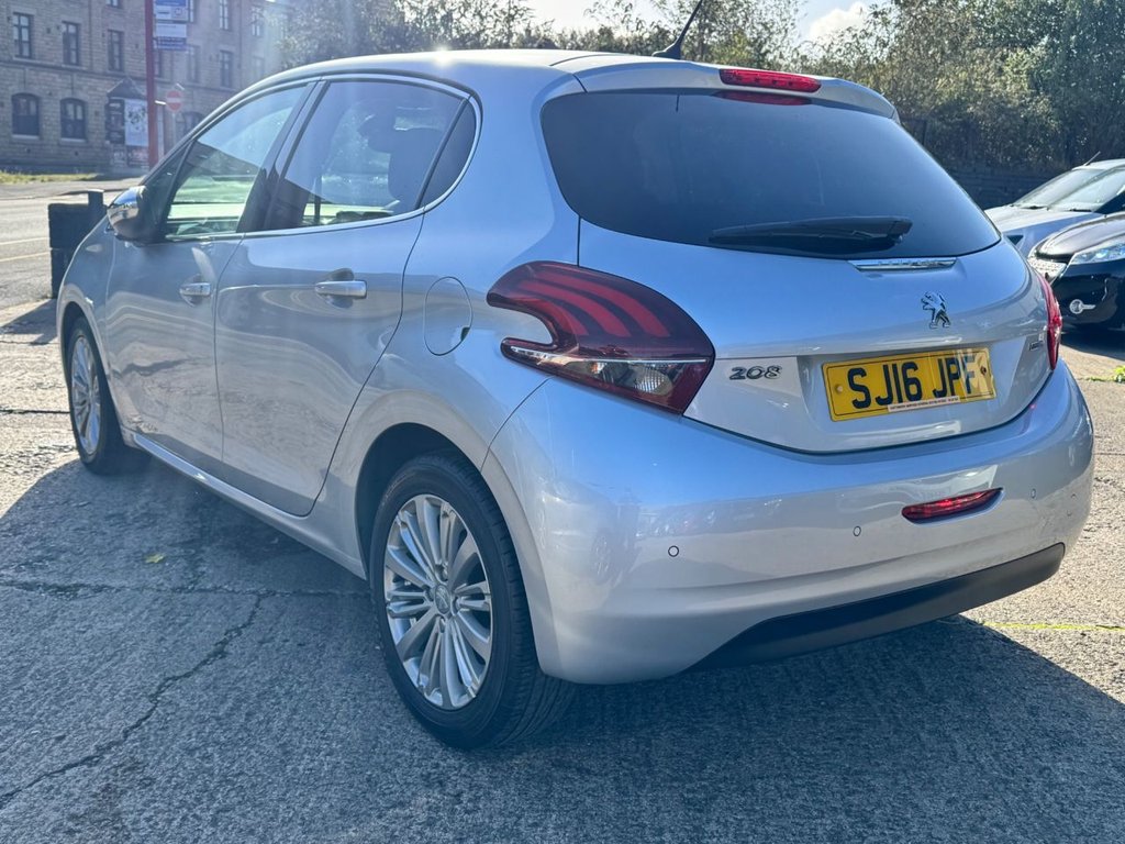 Used Peugeot 208 2016 for sale - 76395982: Photo 9