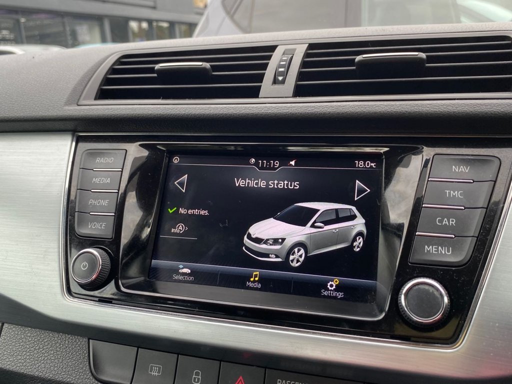 Used Skoda Fabia 2017 for sale - 76235994: Photo 42