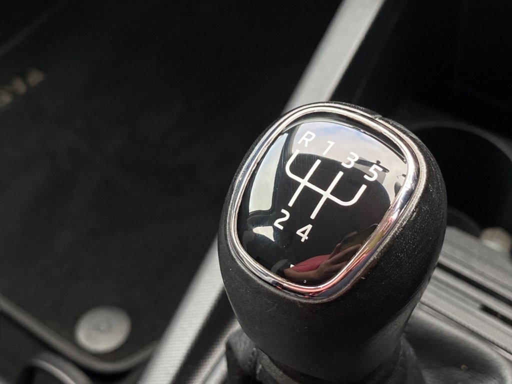 Used Skoda Fabia 2017 for sale - 76235994: Photo 48