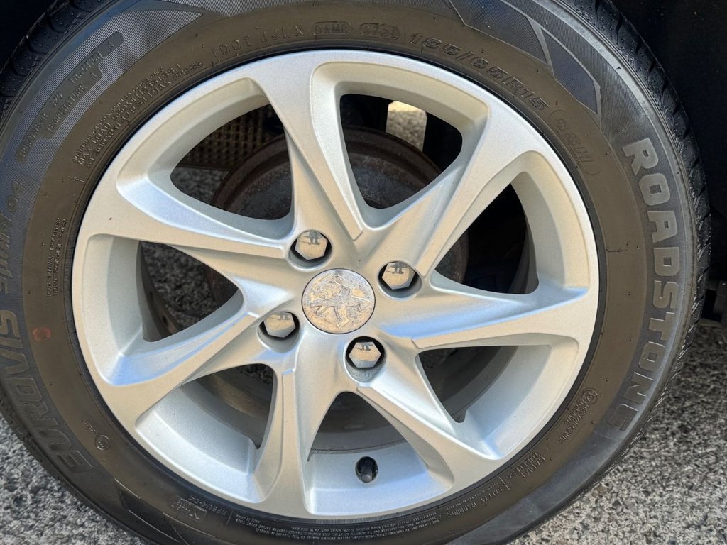 Used Peugeot 208 2015 for sale - 76376110: Photo 18