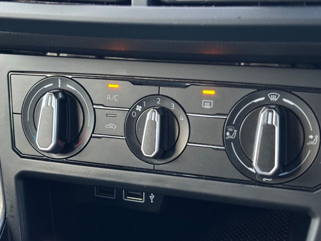 Used Volkswagen Polo 2018 for sale - 76642273: Photo 40