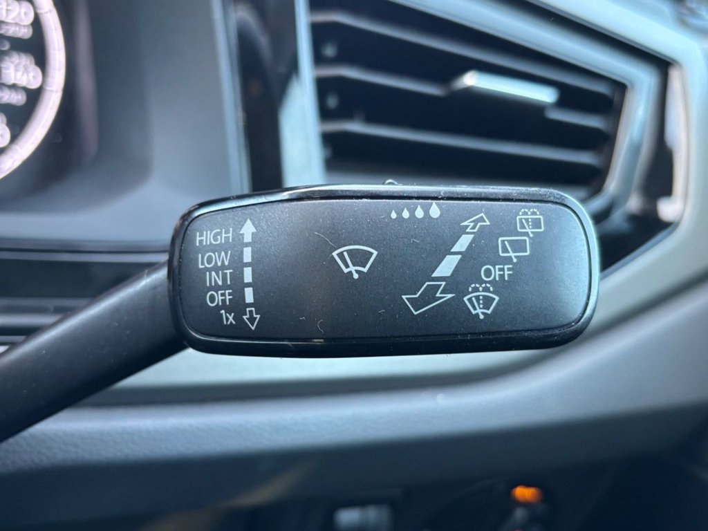 Used Volkswagen Polo 2018 for sale - 76642273: Photo 45