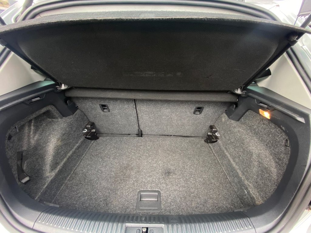Used Volkswagen Polo 2014 for sale - 76291355: Photo 22