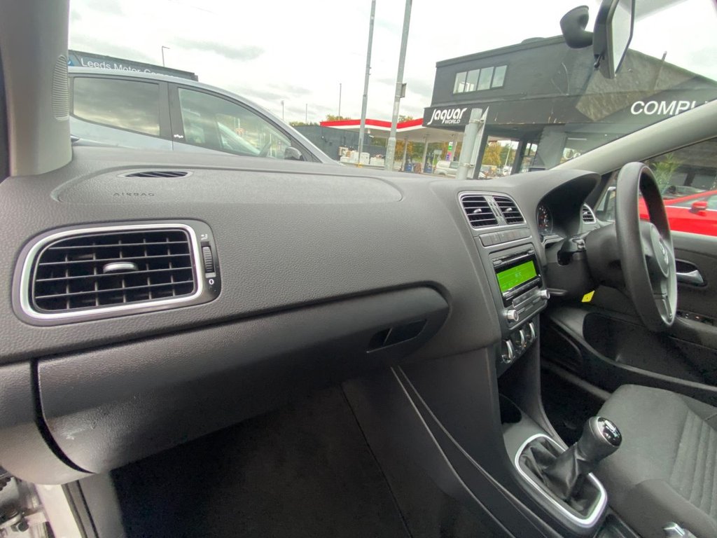 Used Volkswagen Polo 2014 for sale - 76291355: Photo 25