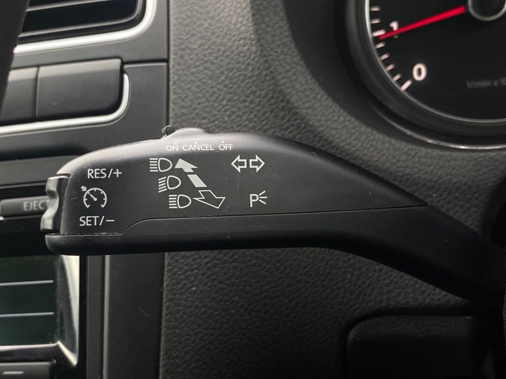 Used Volkswagen Polo 2014 for sale - 76291355: Photo 44