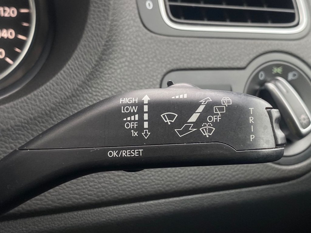 Used Volkswagen Polo 2014 for sale - 76291355: Photo 45