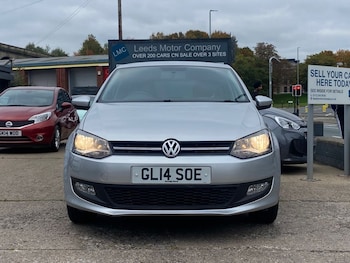 Used Volkswagen Polo 2014 for sale - 76291355: Photo