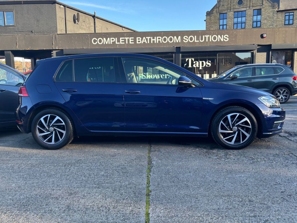 Used Volkswagen Golf 2020 for sale - 76642319: Photo 18