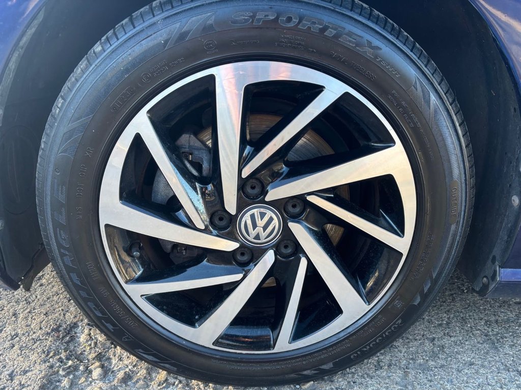 Used Volkswagen Golf 2020 for sale - 76642319: Photo 25