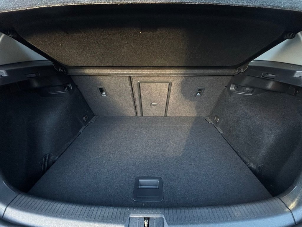 Used Volkswagen Golf 2020 for sale - 76642319: Photo 27