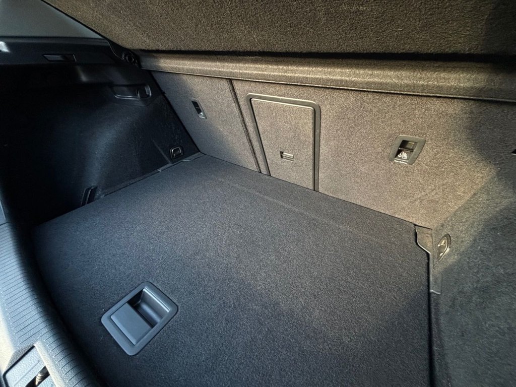 Used Volkswagen Golf 2020 for sale - 76642319: Photo 28