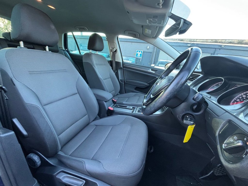 Used Volkswagen Golf 2020 for sale - 76642319: Photo 38