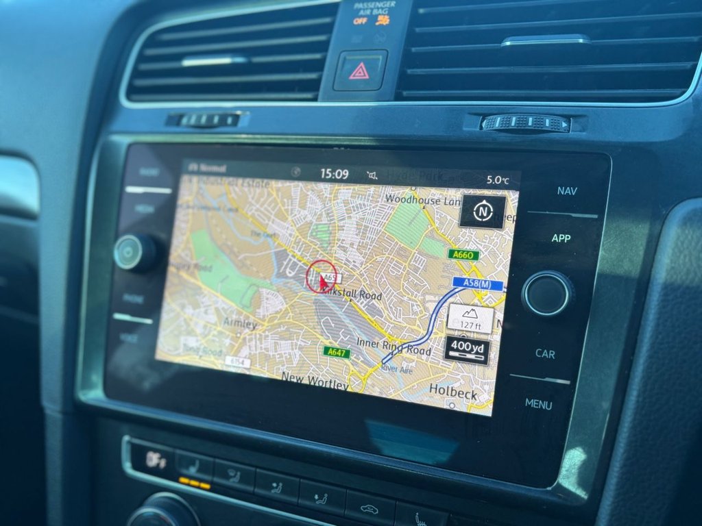 Used Volkswagen Golf 2020 for sale - 76642319: Photo 44