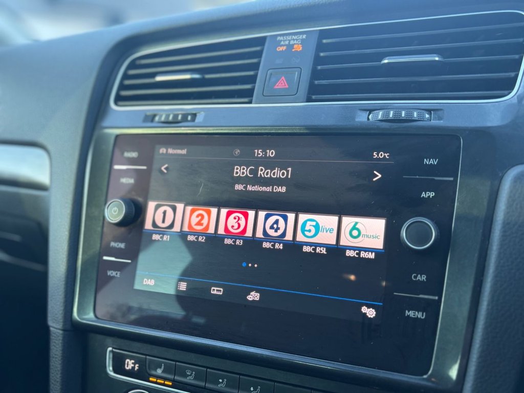 Used Volkswagen Golf 2020 for sale - 76642319: Photo 45