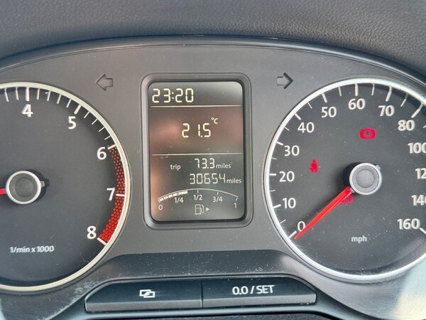 Used Volkswagen Polo 2010 for sale - 75548683: Photo 30