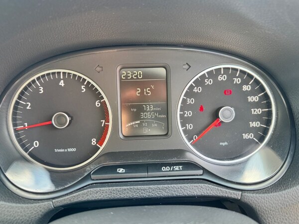 Used Volkswagen Polo 2010 for sale - 75548683: Photo 31