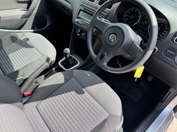 Used Volkswagen Polo 2010 for sale - 75548683: Photo 39
